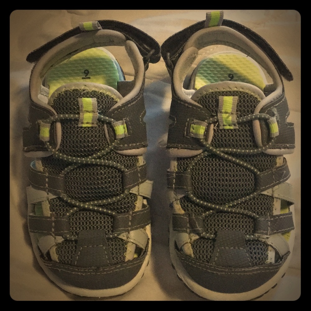 Boys sandals